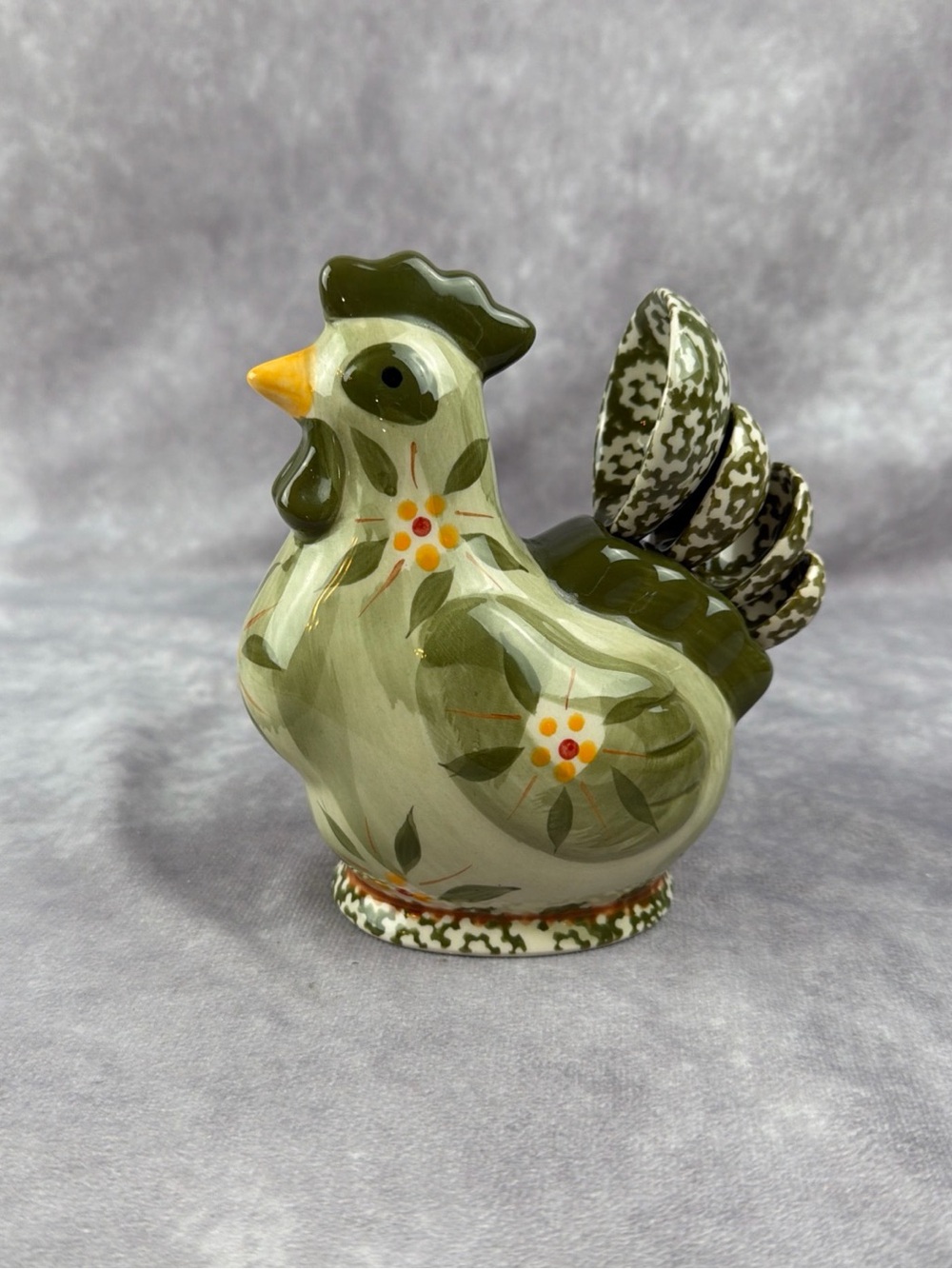 Temp-tations Measuring Spoons Rooster Holder Green Old World Ceramic Set